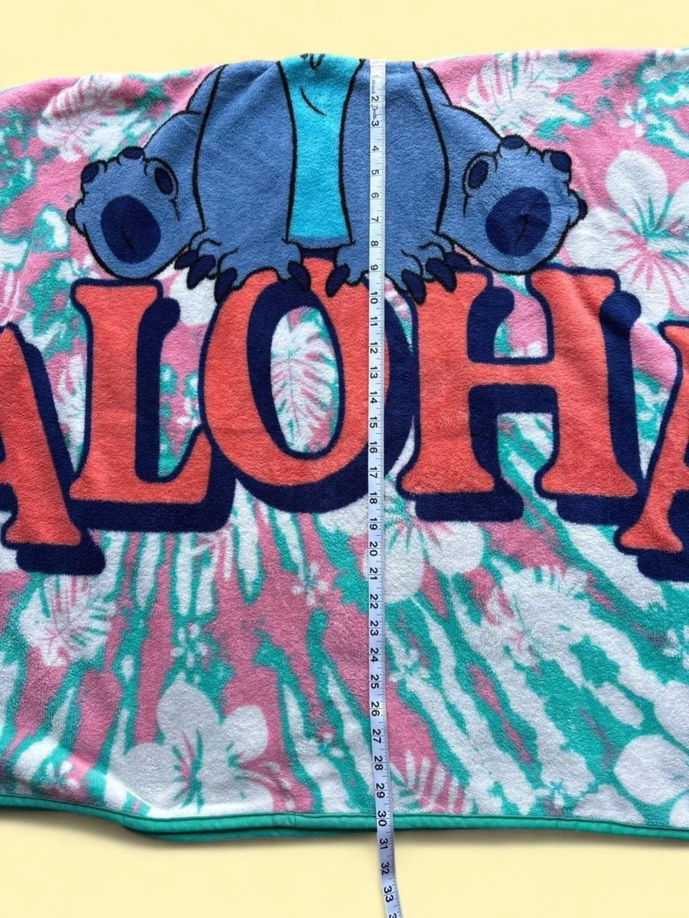 ✨ Large Disney Stitch Aloha blanket✨